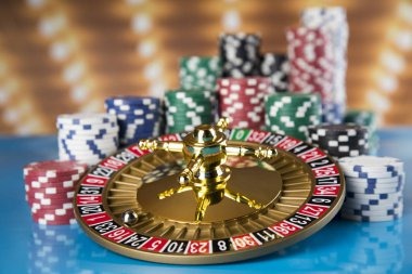 Bonanza Gold slot game interface on mobile phone with cascading reels